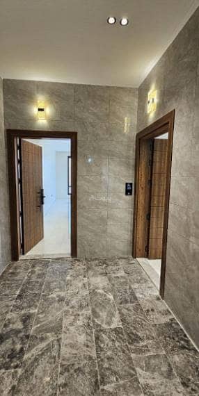 2 Bedroom Apartment for Sale in North Jeddah, Jeddah - Studio Apartment For Sale in Al Salamah, Jeddah