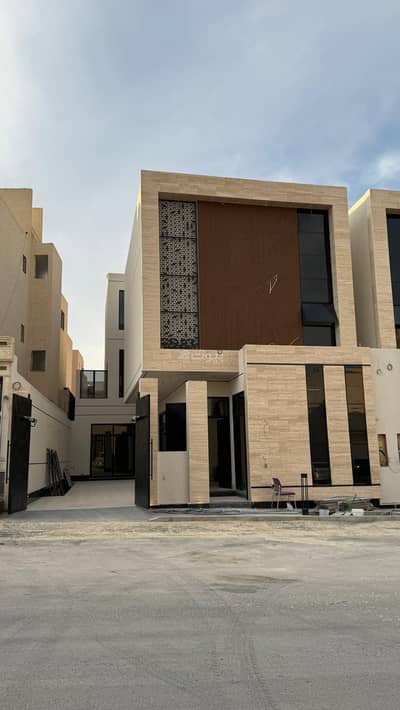 فیلا 5 غرف نوم للبيع في غرب الرياض، الرياض - فيلا للبيع في المهدية، غرب الرياض