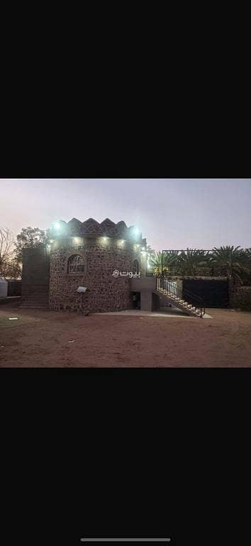 4 Bedroom Farm for Sale in Dua District, Madina - Farm for sale in Dua District, Madina