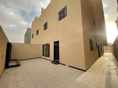 فیلا 8 غرف نوم للايجار في جنوب الرياض، الرياض - فيلا للإيجار في عكاظ، الرياض