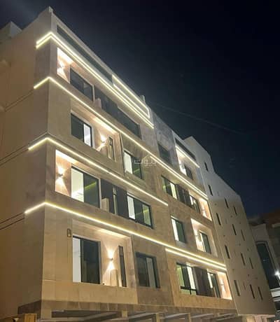 4 Bedroom Apartment for Sale in North Jeddah, Jeddah - A 4-bedroom apartment for sale in Al Rawdah, Jeddah
