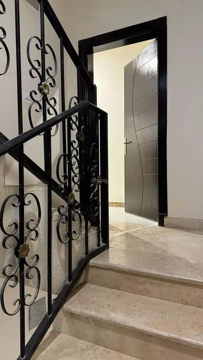 دور 4 غرف نوم للايجار في شمال الرياض، الرياض - دور للإيجار في الملقا, الرياض