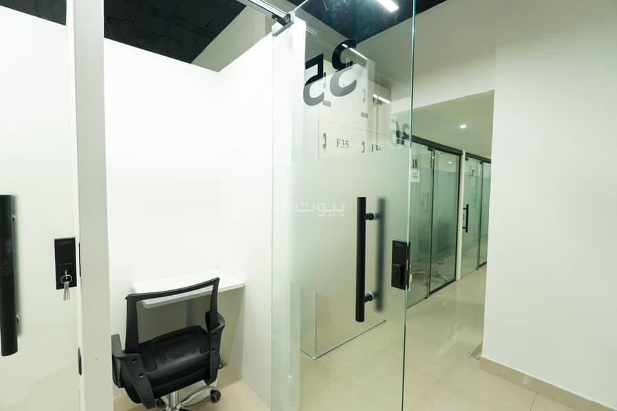 Ready offices with complete equipment for the success of your project Ready offices with complete equipment for the success of your project