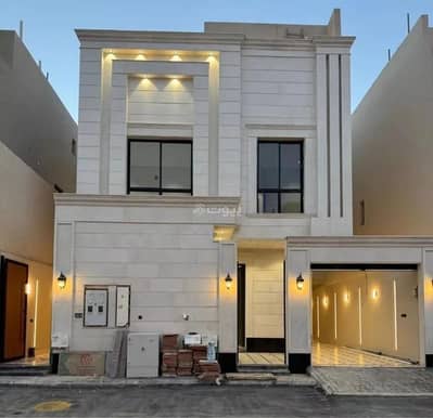 5 Bedroom Floor for Sale in East Riyadh, Riyadh - Floor For Sale in Al Nadwa District, Riyadh