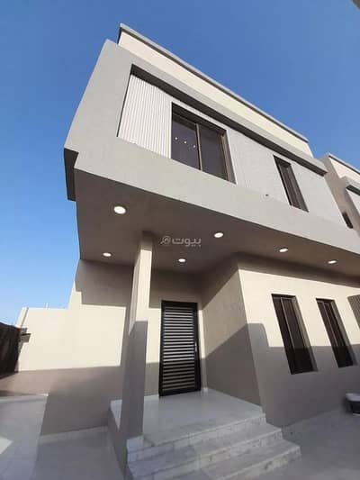 8 Bedroom Villa for Sale in Al Sawari, Al Khobar - Villa For Sale in Al Sawari, Al Khobar