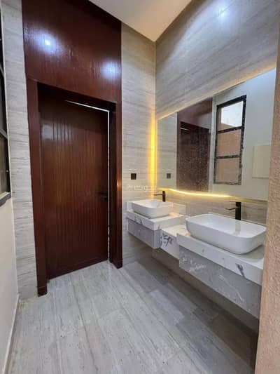 5 Bedroom Floor for Sale in West Riyadh, Riyadh - Floor For Sale in Alawali, Riyadh