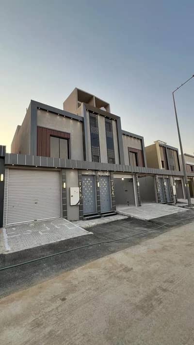 دور 3 غرف نوم للبيع في جنوب الرياض، الرياض - دور للبيع في العكاظ، الرياض