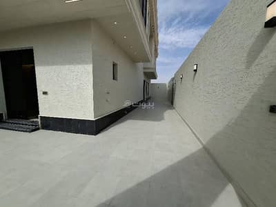 فیلا 5 غرف نوم للبيع في شرق الرياض، الرياض - فيلا للبيع في الرمال، شرق الرياض