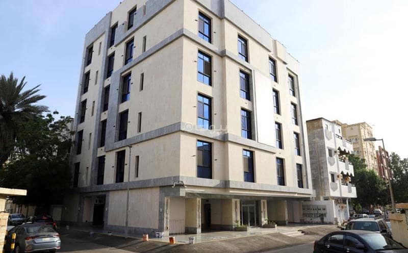 Rooftop apartment in Al-Salamah neighborhood