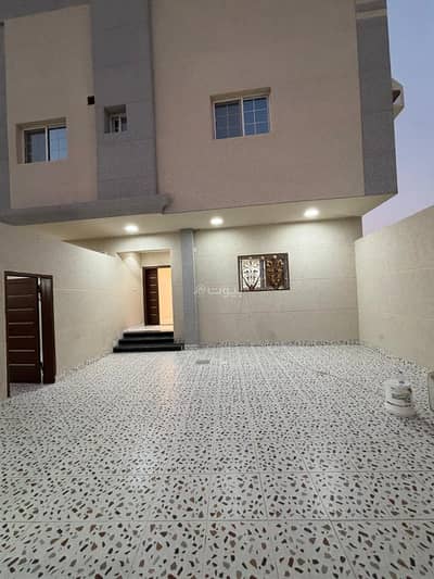 4 Bedroom Flat for Sale in Al Rayyan, Tabuk - 6 Bedroom Apartment For Sale in Al Rayan, Tabuk