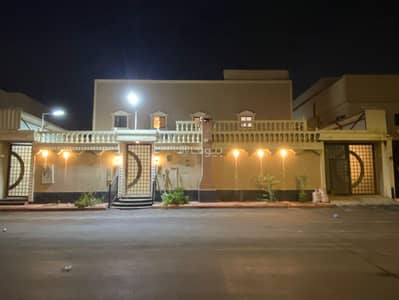 10 Bedroom Villa for Sale in East Riyadh, Riyadh - Villa For Sale in Ishbiliyah, Riyadh
