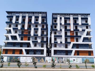 5 Bedroom Flat for Sale in North Jeddah, Jeddah - 3-bedroom apartment + 1 majlis + dining room, for sale in Al-Wurud, Riyadh