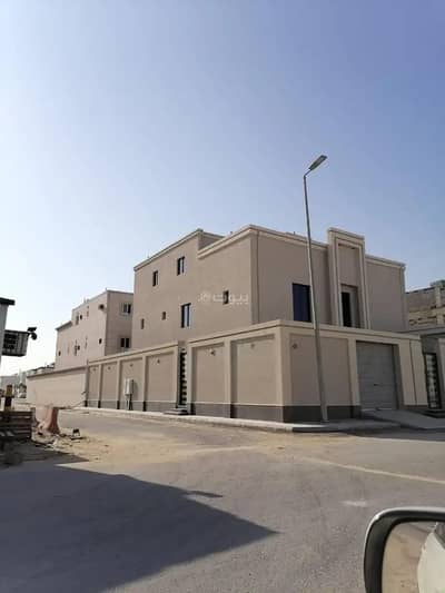 7 Bedroom Villa for Sale in King Fahd Suburb, Dammam - Villa For Sale in King Fahd Suburb, Dammam
