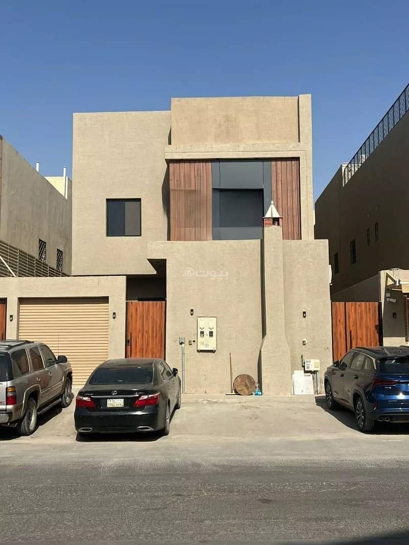 طابق للبيع في العَارض الرياض