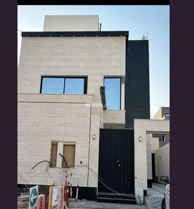 4 Bedroom Floor for Sale in East Riyadh, Riyadh - Floor For Sale in Al Rimal, Riyadh