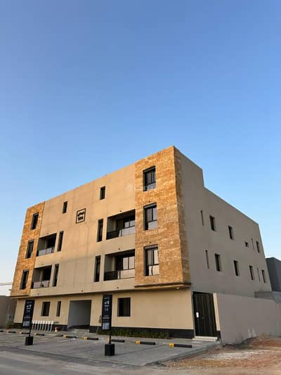 فلیٹ 3 غرف نوم للبيع في شمال الرياض، الرياض - بنت هاوس للبيع في حي الملقا