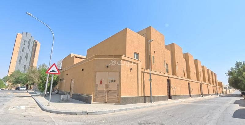 ساتل في مجمع المؤتمرات