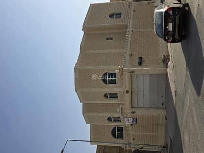 4 Bedroom Villa for Rent in North Riyadh, Riyadh - Two-story villa for rent in Al-Sulaimania neighborhood