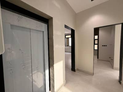 دور 3 غرف نوم للبيع في شرق الرياض، الرياض - دور اول علوي بحي قرطبه