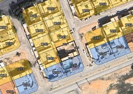 Residential Land for Sale in King Khalid District, Unayzah - For sale, a residential land in the King Khalid neighborhood in Unaizah.