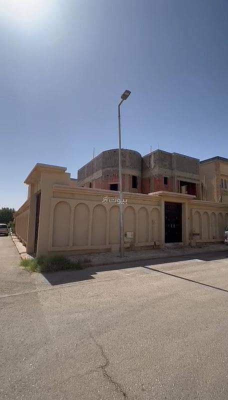 For sale, a shell villa in Al-Sulaymaniyah neighborhood in Unaizah.