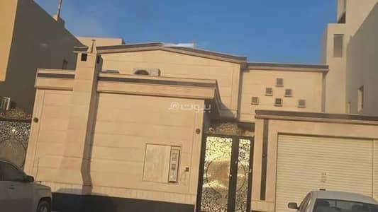 دور 7 غرف نوم للبيع في غرب الرياض، الرياض - دور للبيع في شارع أحمد بن أبي يعلى, حي المهدية, مدينة الرياض, منطقة الرياض