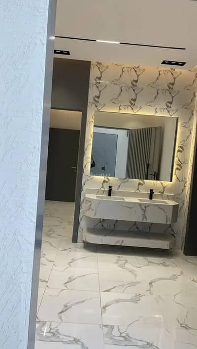 دور 3 غرف نوم للبيع في شرق الرياض، الرياض - دور اول بحي الندوه الرياض