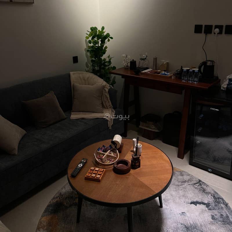 استديو بتصميم أنيق ودخول ذاتي
