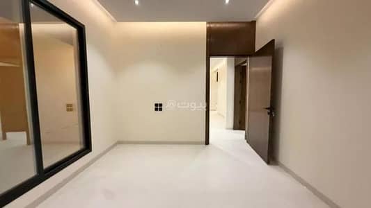 دور 4 غرف نوم للبيع في حي نوارة، المزاحمية منطقة الرياض - دور للبيع في شارع حفصة بنت عمر, حي نوارة, مدينة المزاحمية, منطقة الرياض