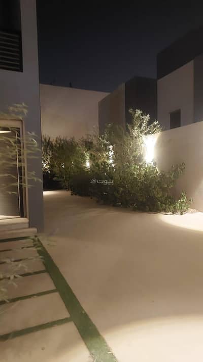7 Bedroom Villa for Rent in West Riyadh, Riyadh - Internal Staircase Villa for Sale in Al Hazm, West Riyadh