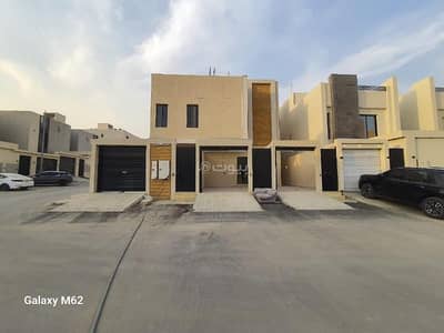 3 Bedroom Floor for Sale in South Riyadh, Riyadh - Floor for sale in Badr, south Riyadh
