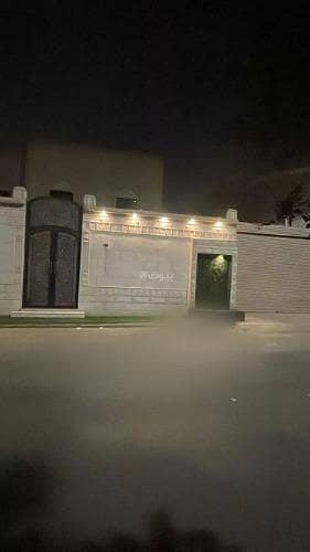 فیلا 5 غرف نوم للبيع في شرق الرياض، الرياض - فيلا للبيع في شارع عبدالله بن رشيد, حي الروضة, مدينة الرياض, منطقة الرياض