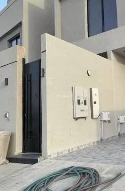 4 Bedroom Villa for Sale in East Riyadh, Riyadh - Villa For Sale in Al Janadriyah, Riyadh