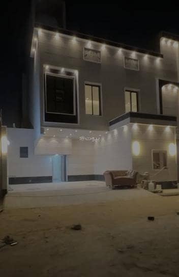 دور 5 غرف نوم للايجار في جنوب الرياض، الرياض - طابق للإيجار في بدر، الرياض