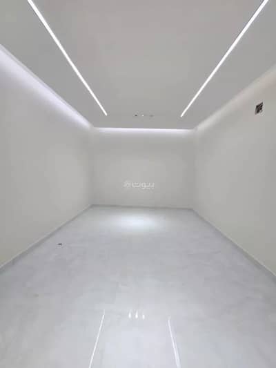 5 Bedroom Villa for Sale in West Riyadh, Riyadh - Villa For Sale in Dhahrat Laban, Riyadh