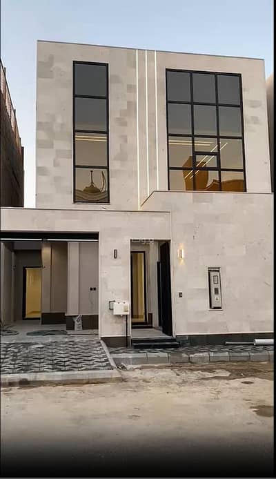 فیلا 6 غرف نوم للبيع في غرب الرياض، الرياض - فيلا للبيع في شارع رمانة, حي العريجاء الغربي, مدينة الرياض, منطقة الرياض