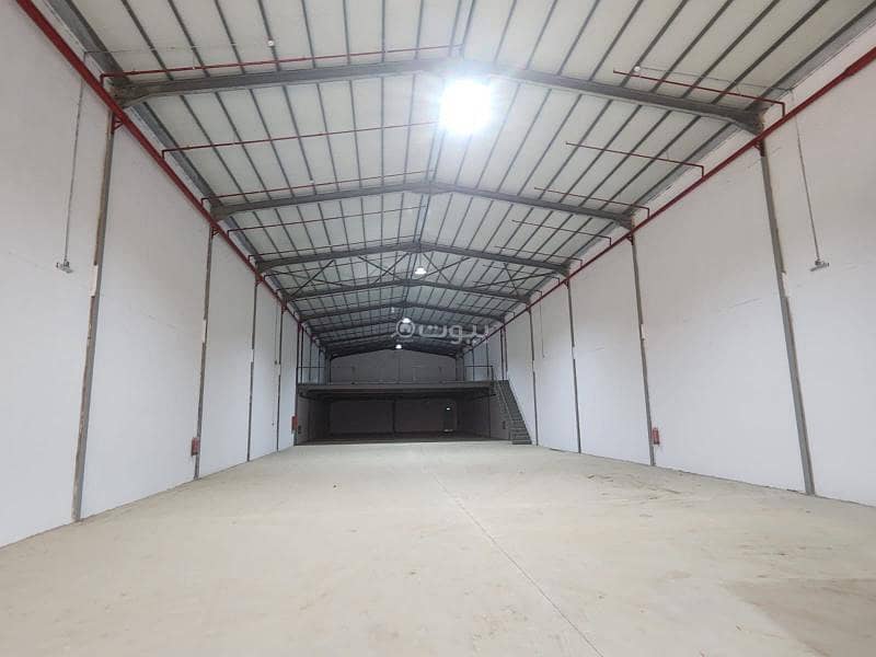 مستودع للبيع في المنصورية، الرياض