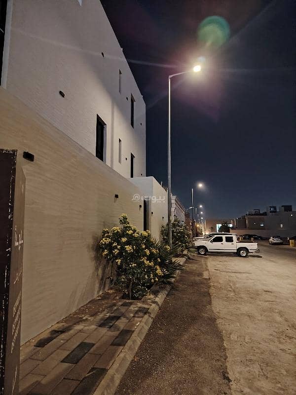 Luxury duplex villa in Qurtuba neighborhood with internal stairs Luxury duplex villa in Qurtuba neighborhood with internal stairs