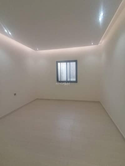 دور 4 غرف نوم للبيع في جنوب الرياض، الرياض - دور علوي بحي بدر