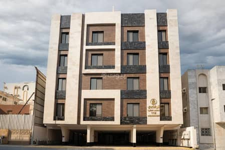 4 Bedroom Flat for Sale in North Jeddah, Jeddah - Apartment for sale, 4 new luxury rooms, ready for immediate transfer at a bargain price in Al-Salama district.