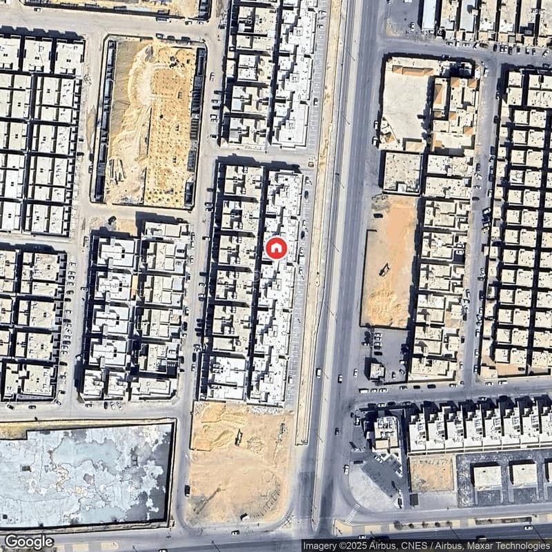 Apartment in West Riyadh，Tuwaiq 3 bedrooms 15000 SAR - 87825643