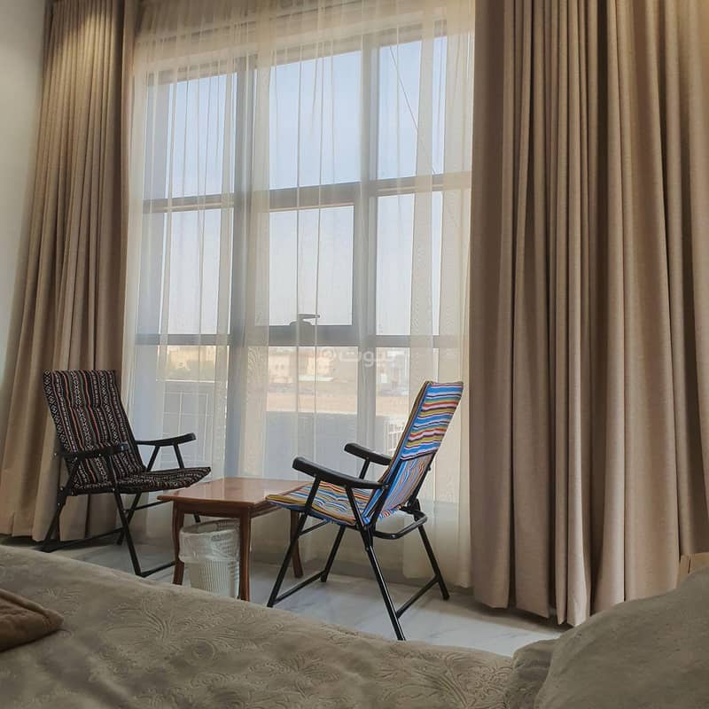 Villa with a distinctive view, smart entry