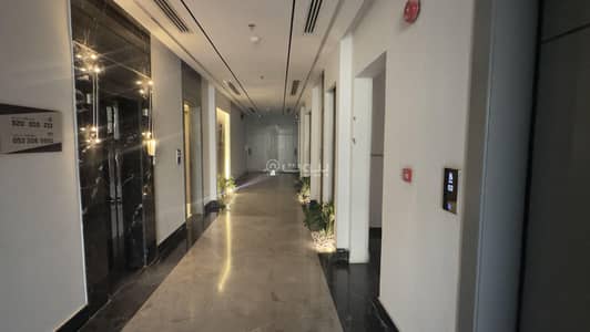 3 Bedroom Flat for Rent in North Riyadh, Riyadh - Luxury apartment for rent in Al Malqa neighborhood