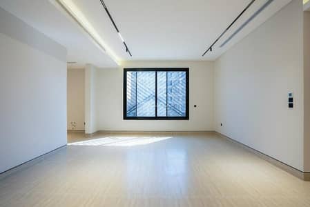 2 Bedroom Flat for Sale in Central Jeddah, Jeddah - By the sea - luxury apartment for sale - in the Al-Hamra neighborhood - Jeddah city - Nukhbat Al-Banana Real Estate Development Company