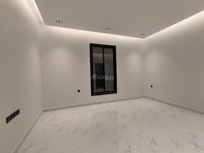 دور 3 غرف نوم للبيع في شرق الرياض، الرياض - دور اول مودرن للبيع قريب من طريق الصحابة