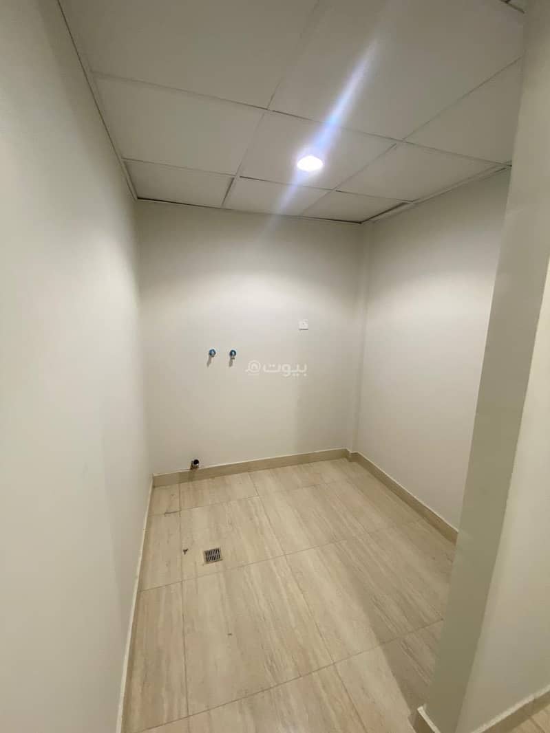 Apartment in North Riyadh，King Khalid International Airport 4 bedrooms 1100000 SAR - 87826730