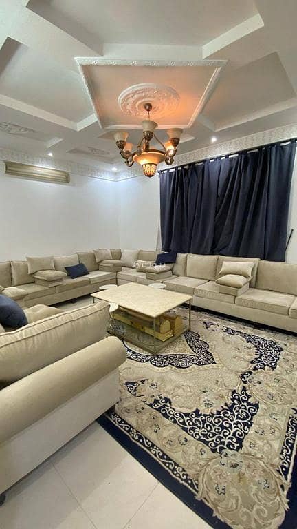 فيلا للبيع في اليرموك، شرق الرياض