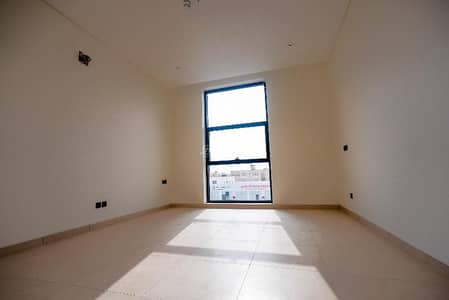 فلیٹ 3 غرف نوم للبيع في شرق الرياض، الرياض - شقة مميزة 3 غرف بمساحة 139م مع سطح 222م