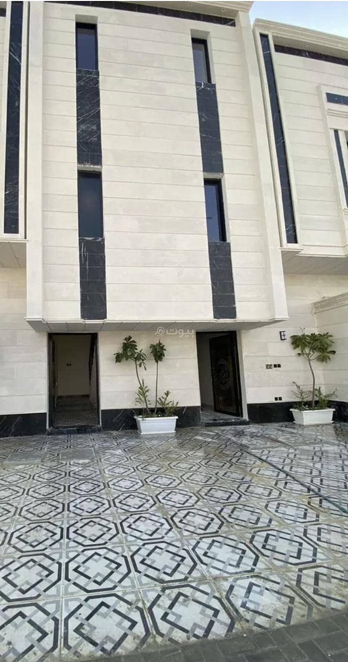 دور للبيع في شارع ابن طوق الكاتب, حي البرية, مدينة الرياض, منطقة الرياض