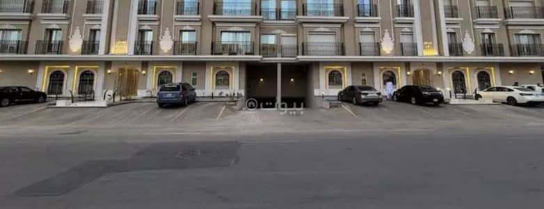 فلیٹ 5 غرف نوم للبيع في شرق الرياض، الرياض - شقة للبيع في شارع أحمد بن ميسر, حي قرطبة, مدينة الرياض, منطقة الرياض